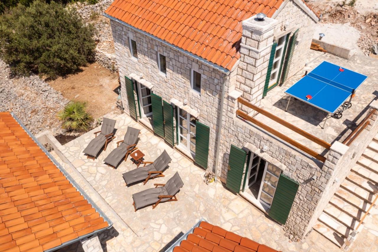 Insula Holiday home *